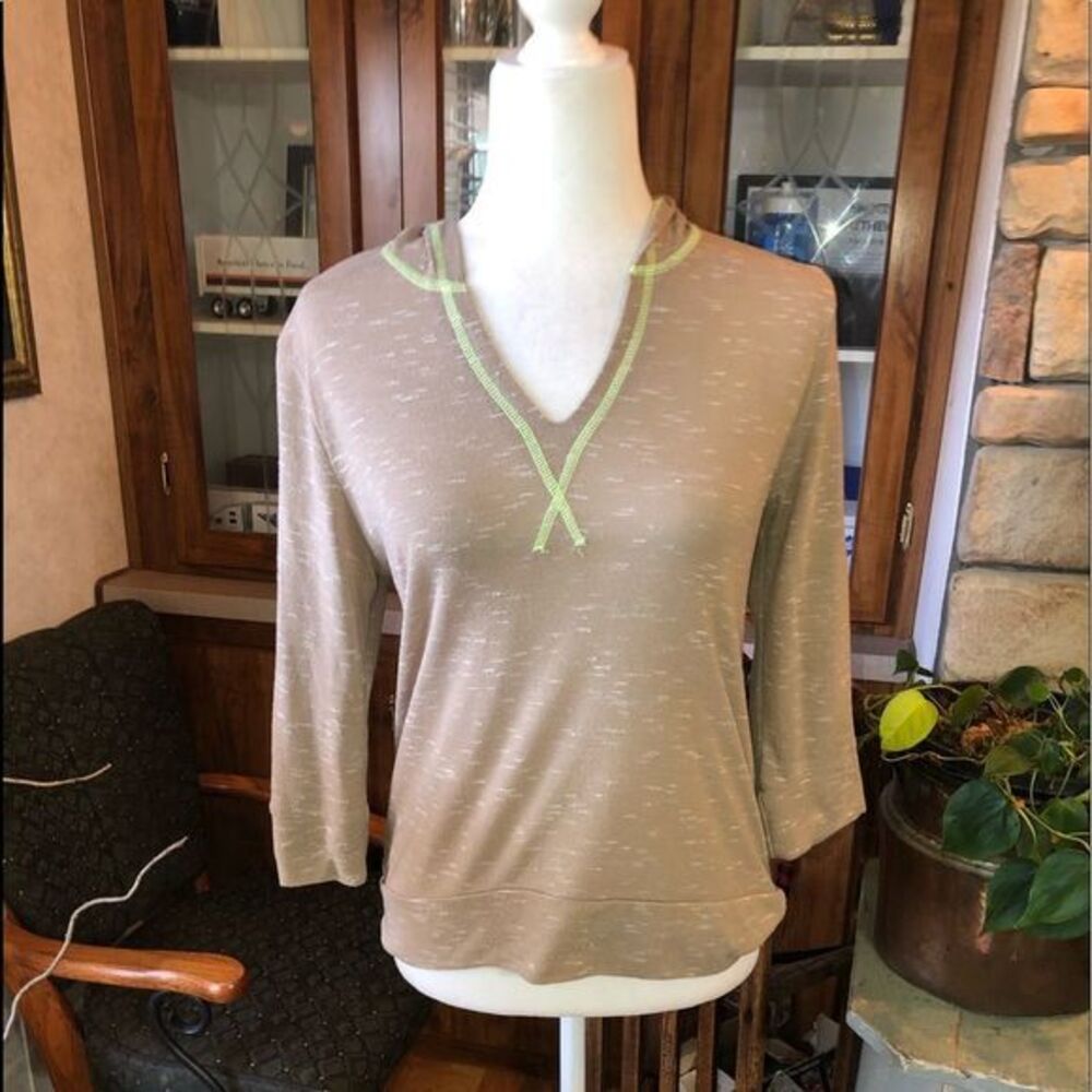 Derek Heart size small tan lightweight hoodie 3/4 sleeve wide band at the bottom